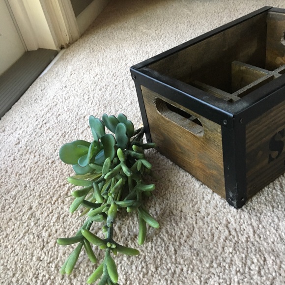 Vintage Feel Utensils or Storage Crate - Picture 4 of 4